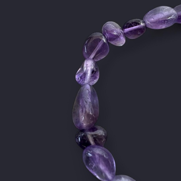 Amethyst Gemstone Bead Bracelet - Picture 3 of 5
